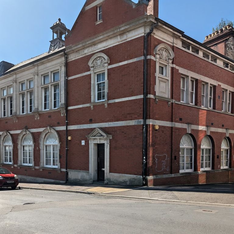 Property photo 1 of 7