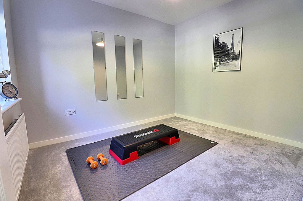 Property photo 3 of 26