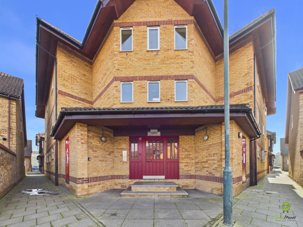Property photo 1 of 8 Presented By Kevin At Ewemove Bexleyheath And Dart
