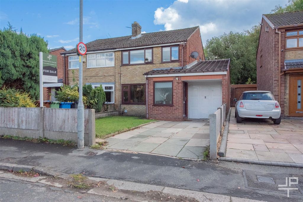 Property photo 1 of 44 _Jpt4902.Jpg