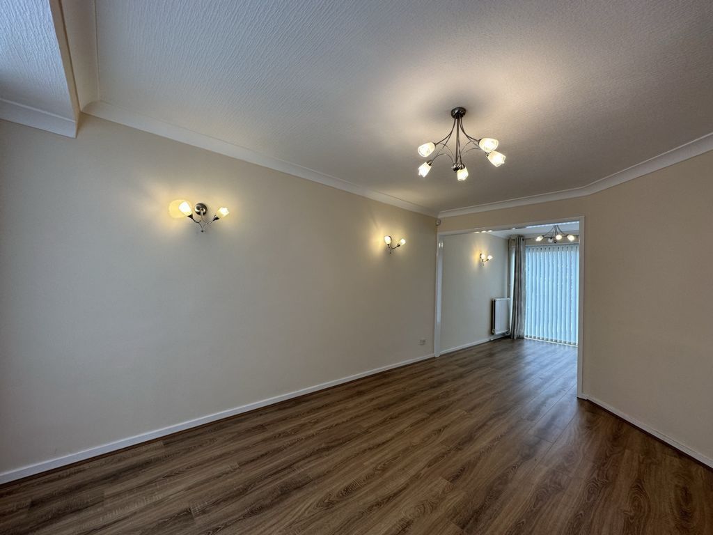 Property photo 2 of 13 Photo 1