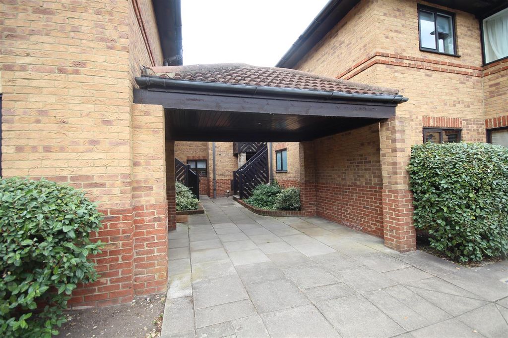 Property photo 1 of 8 Img_9173.Jpg