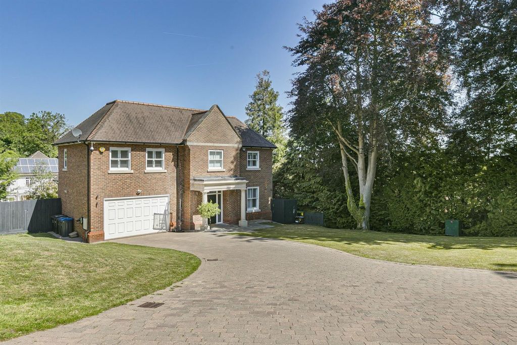 Property photo 1 of 52 7 High Oaks - Photo Chop. .Jpg