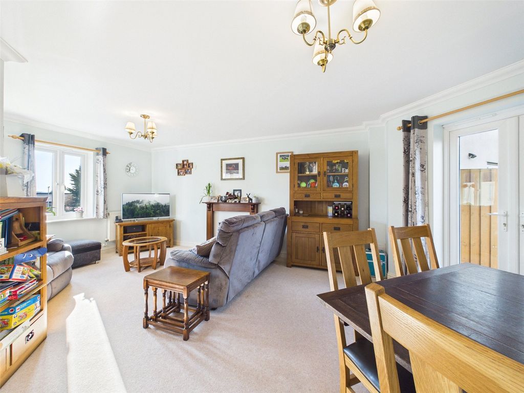 Property photo 2 of 15 Living Room