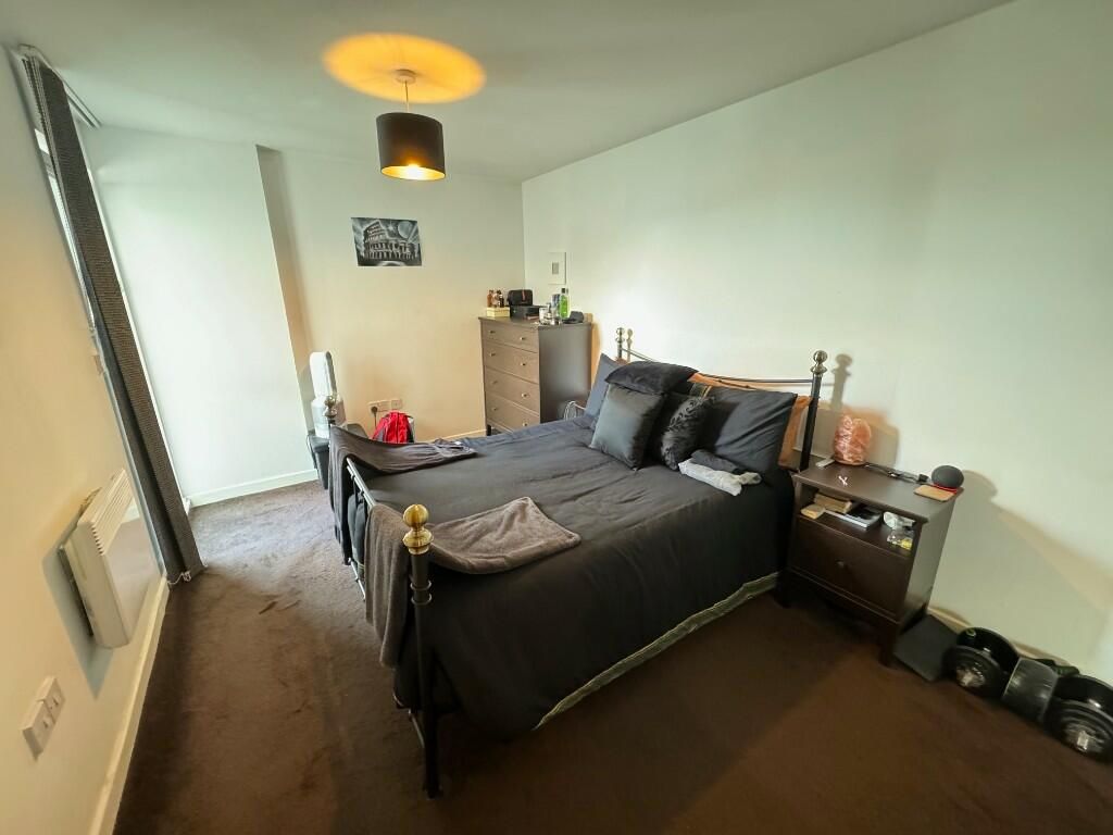 Property photo 3 of 6