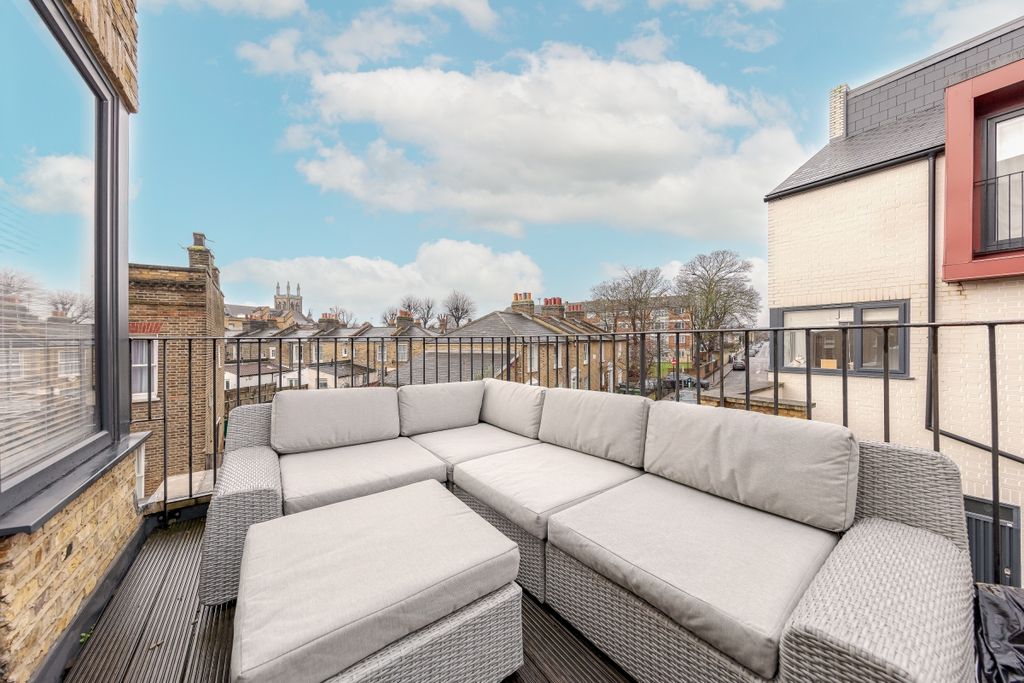 Property photo 1 of 18 094A3910-Hdr-Edit