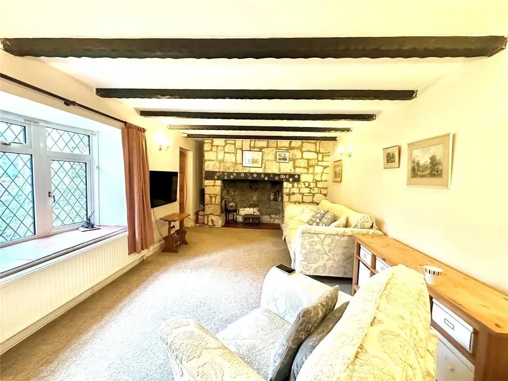 Property photo 2 of 17 6.Jpg