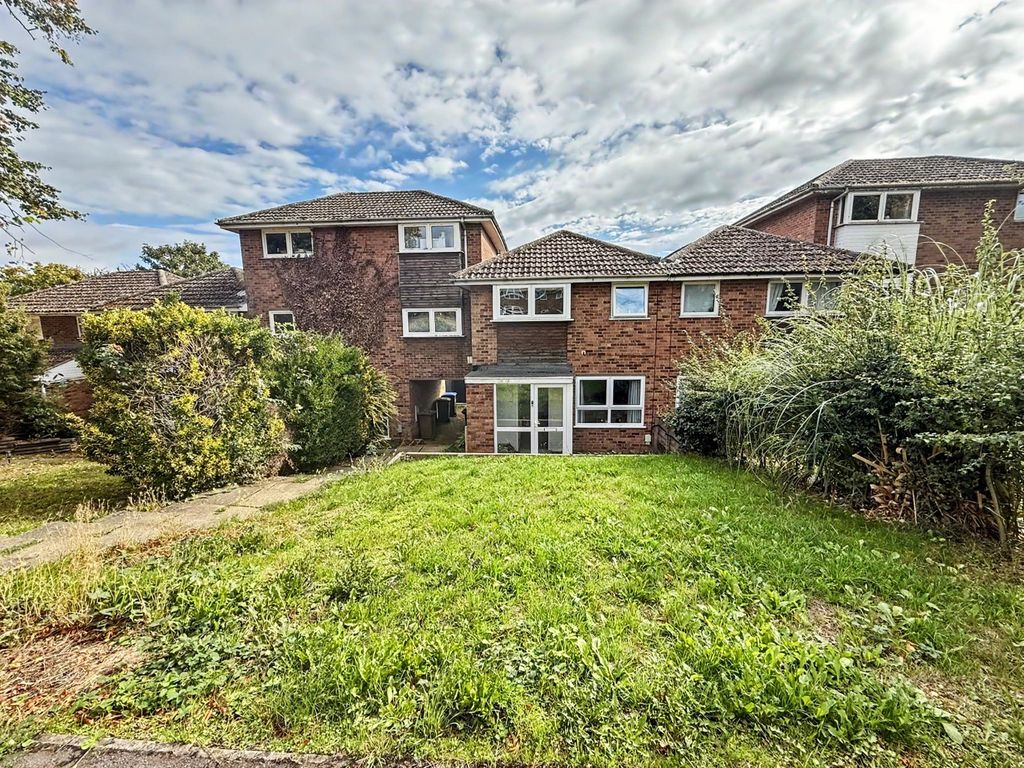 Property photo 2 of 31 5503307