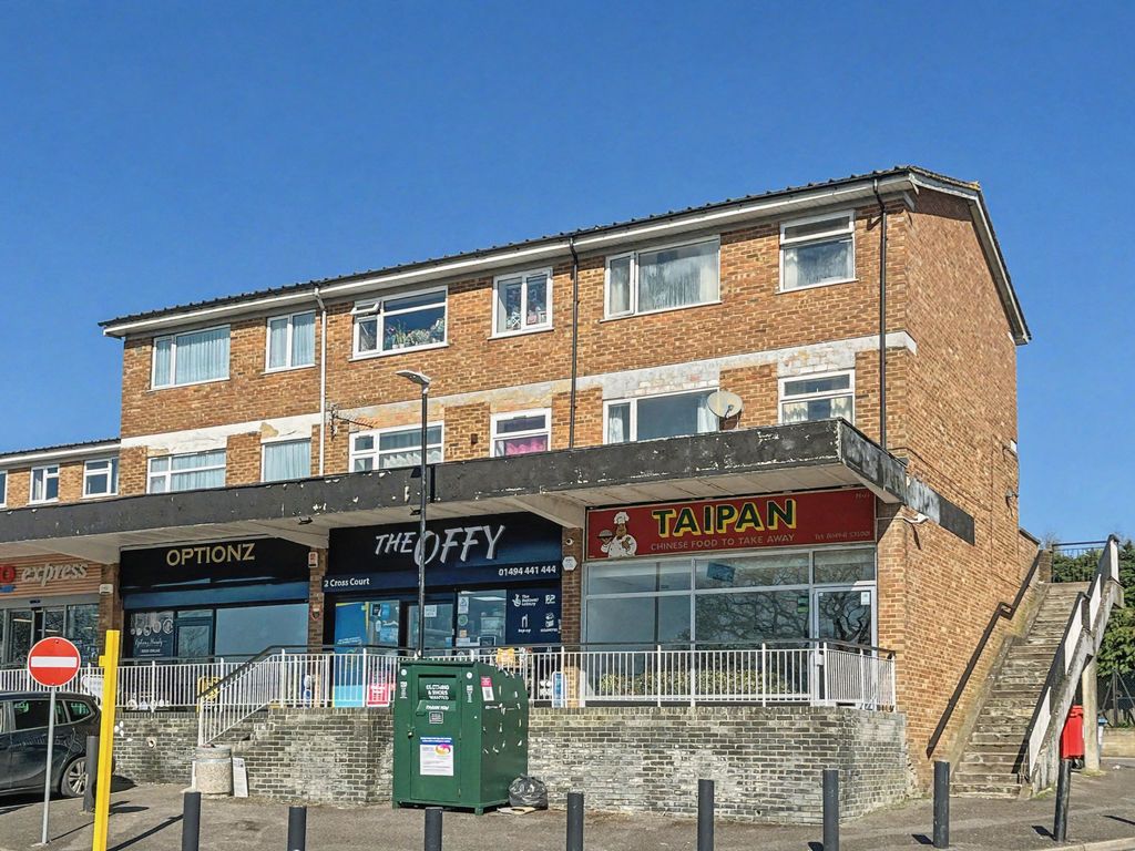 Property photo 1 of 12 Photo 17