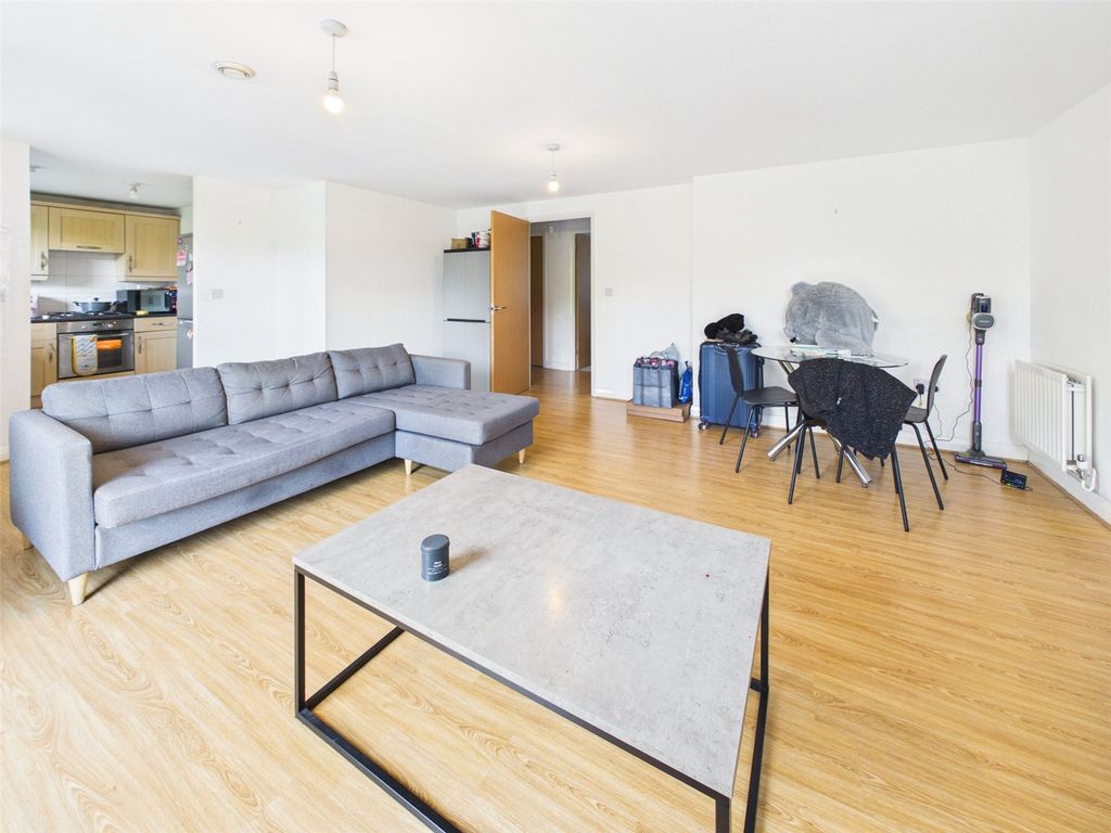 Property photo 3 of 10 Picture 3