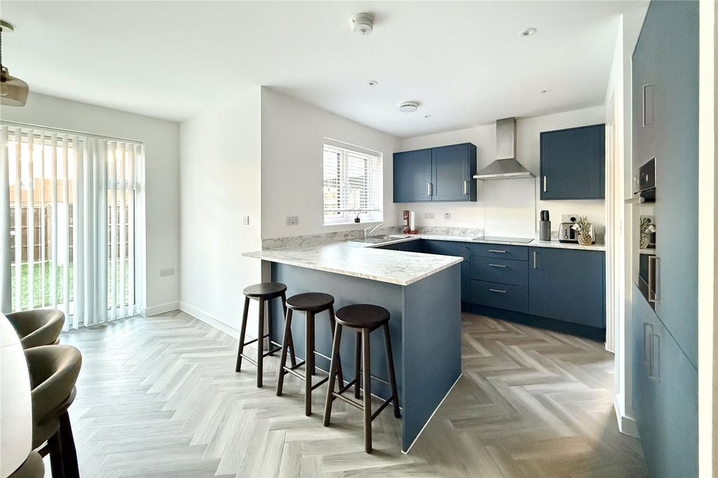 Property photo 2 of 20 Robinson Jackson