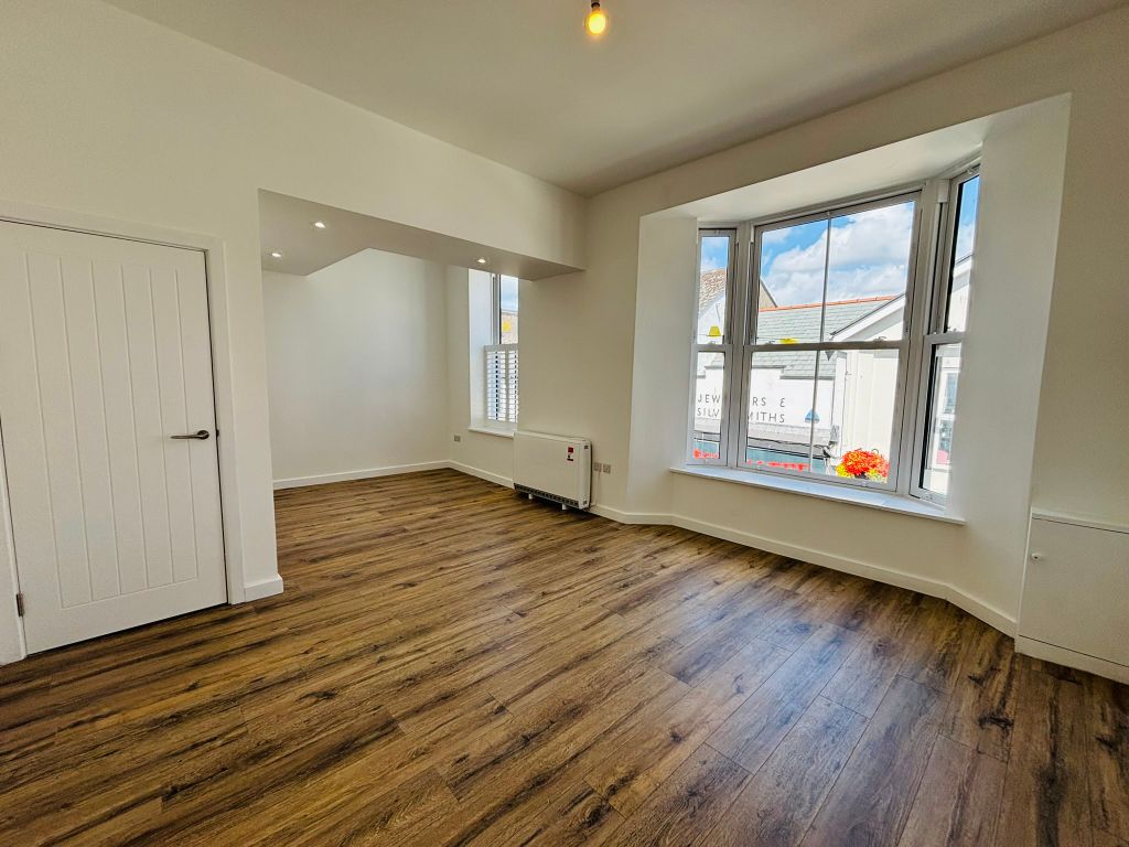 Property photo 2 of 11 Img_1193