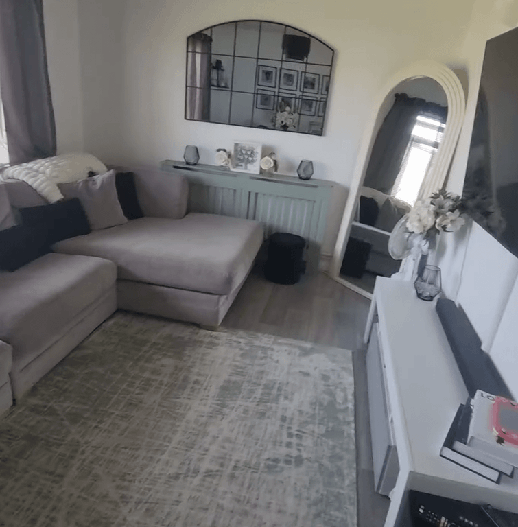 Property photo 2 of 15 Gallery