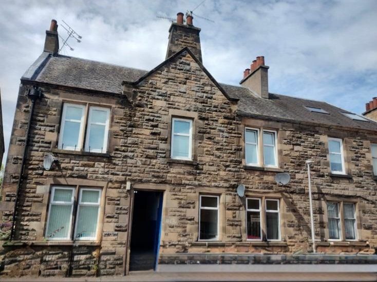 Property photo 1 of 10 Photo 1