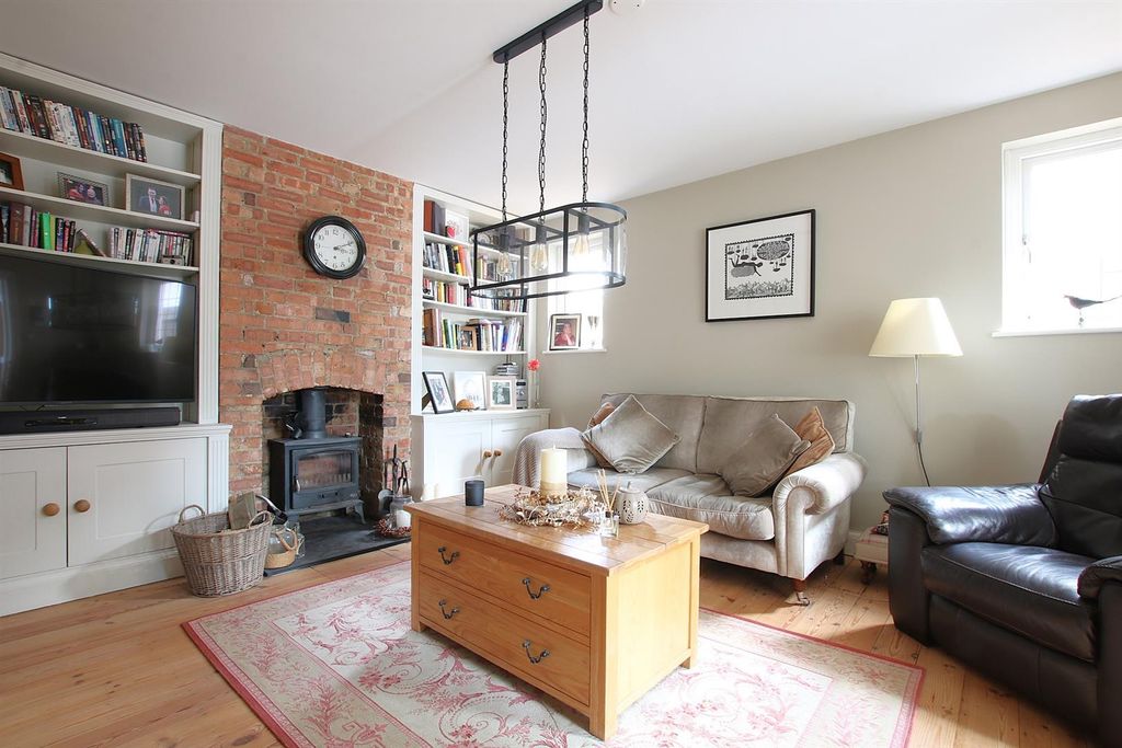Property photo 3 of 11 Img_1461.Jpg