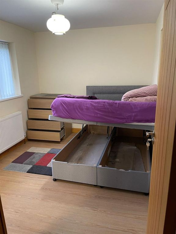 Property photo 2 of 3 Double Room With En-Suite To Rent