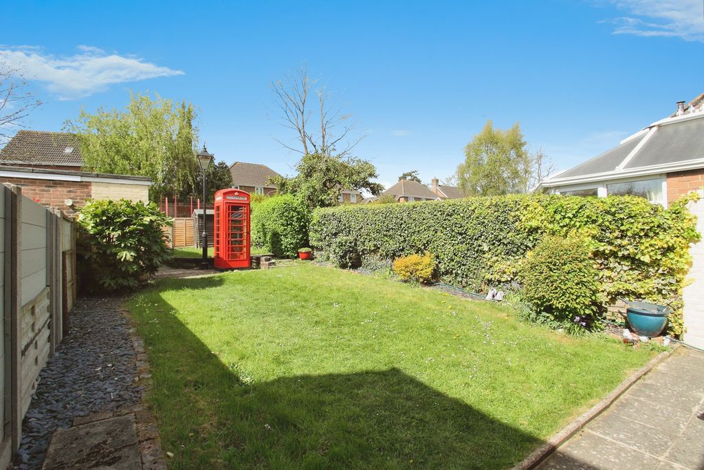 Property photo 2 of 12