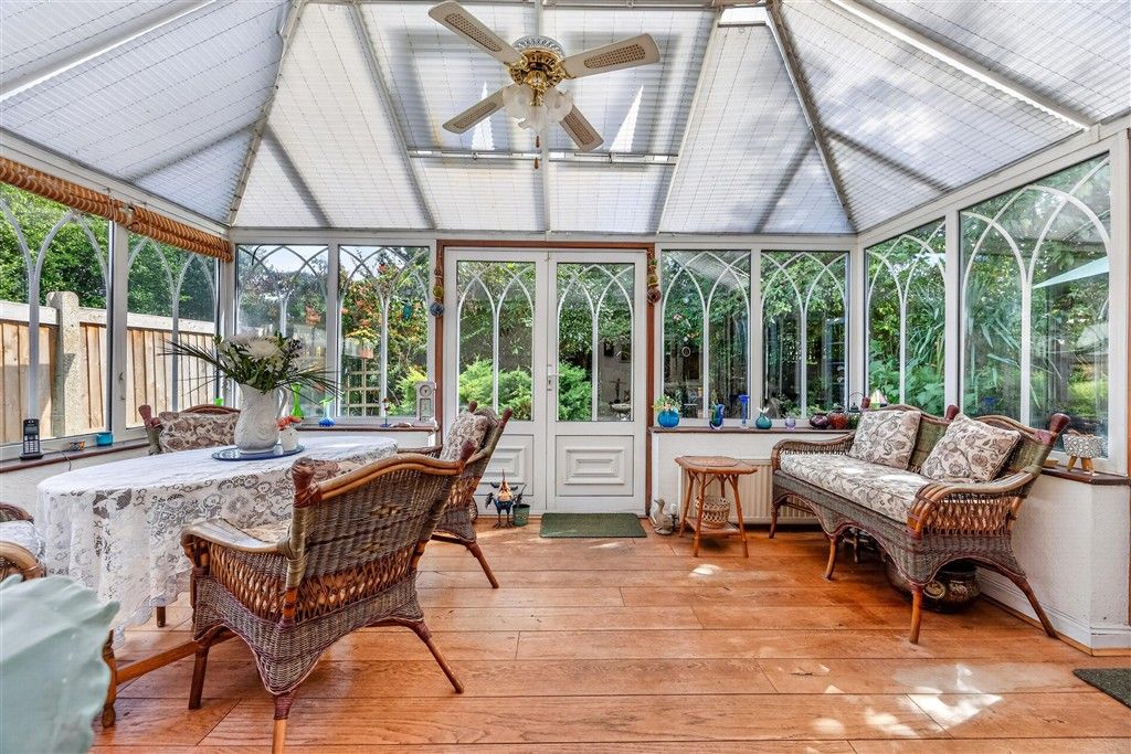 Property photo 3 of 12 Conservatory