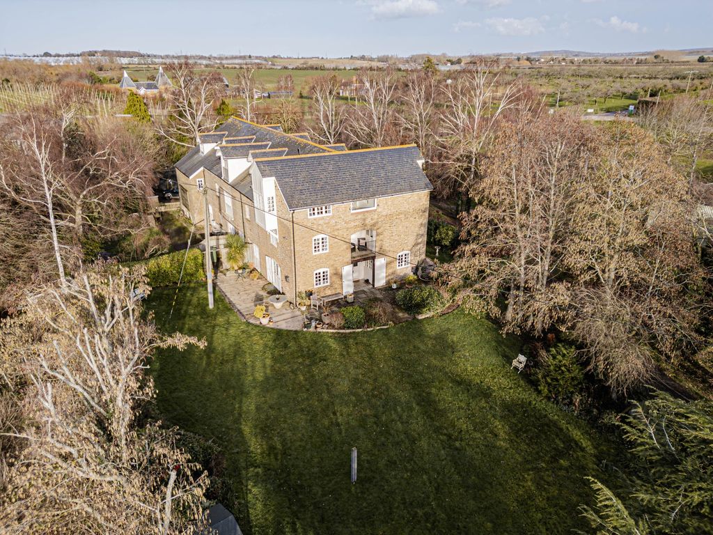 Property photo 1 of 49 Front (1)