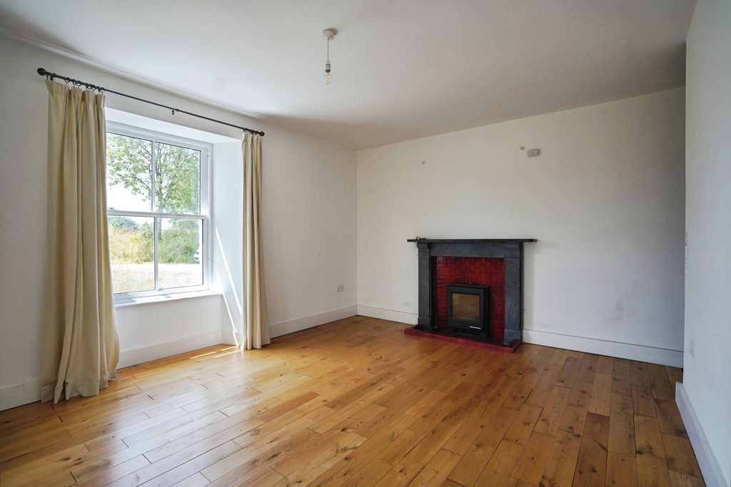 Property photo 3 of 55 Pbox-Img.Jpg