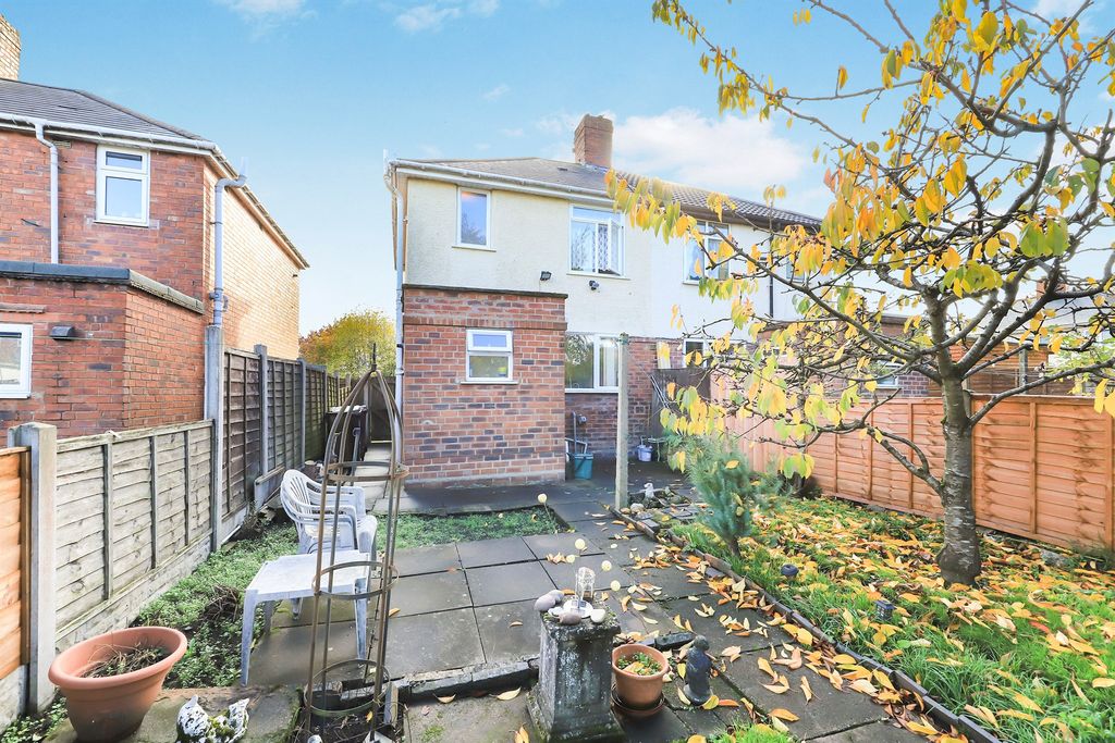 Property photo 2 of 14