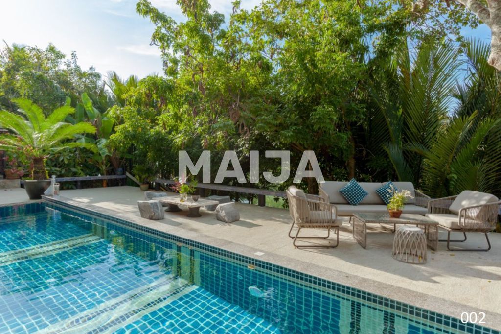 Property photo 3 of 24