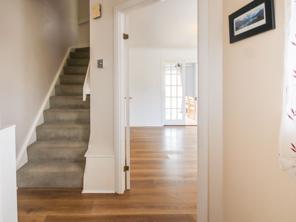 Property photo 3 of 18 40B Ballantyne - Redone Small-18