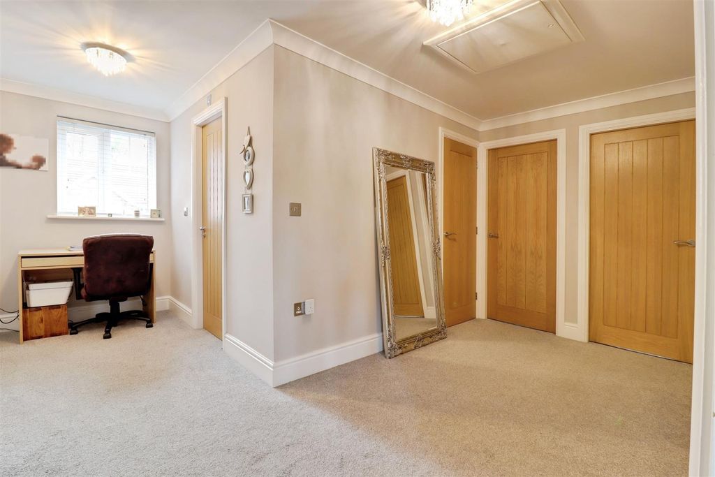 Property photo 3 of 29 9A50298F-Img_1669-Img_1671.Jpg