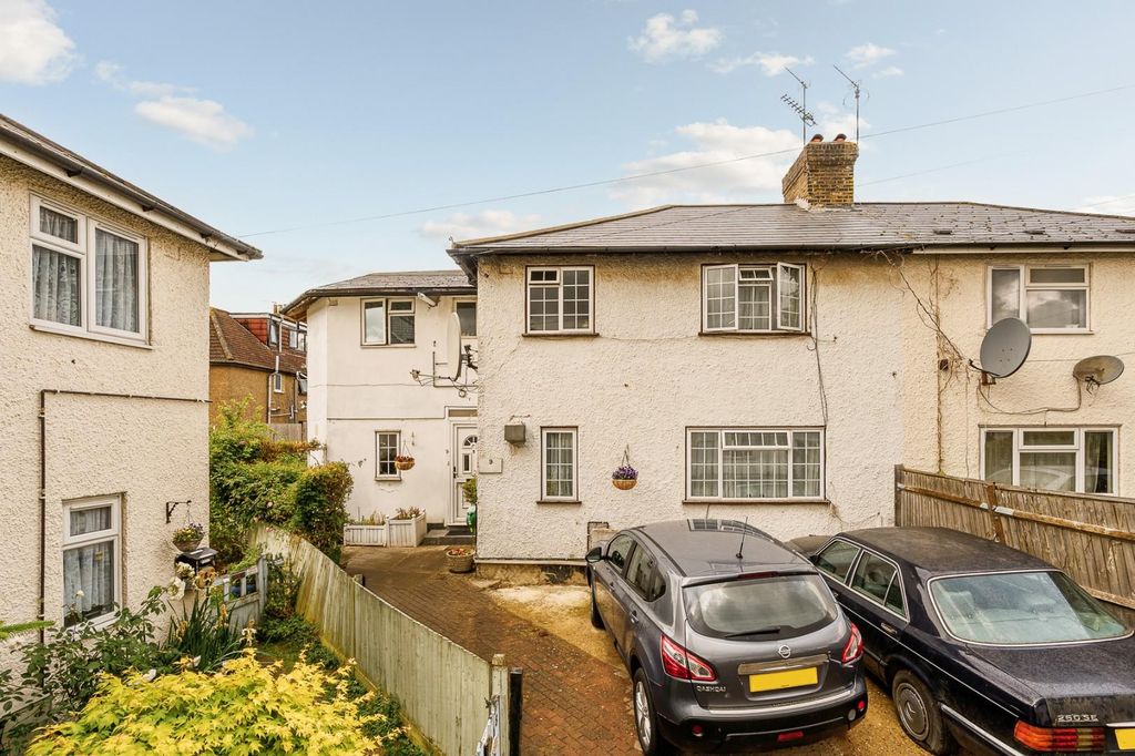 Property photo 1 of 30