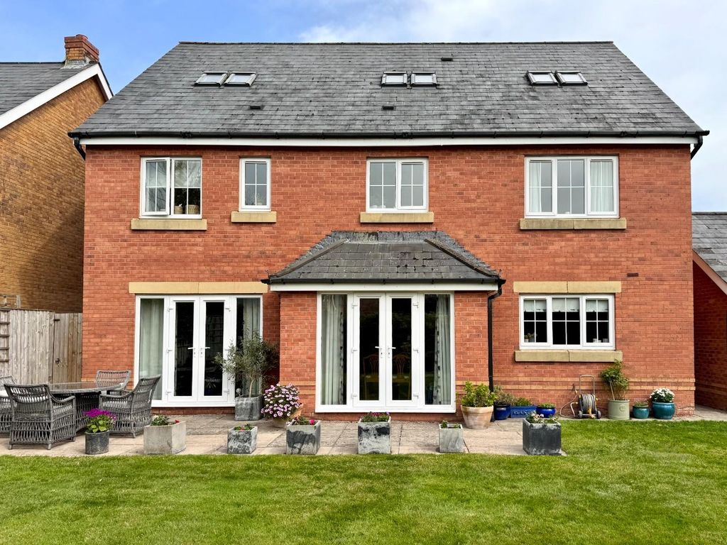 Additional image 30 of 5 bed detached house for saleClos Cradog, Penarth CF64