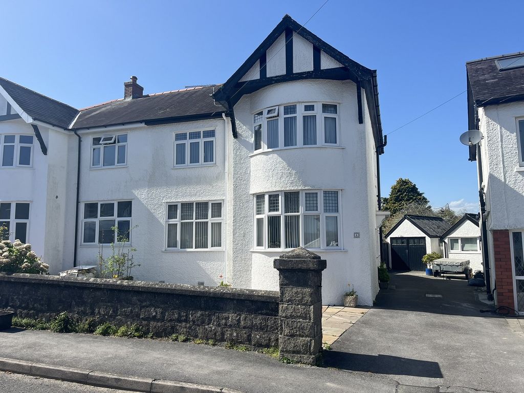 Property photo 1 of 18 Main Image