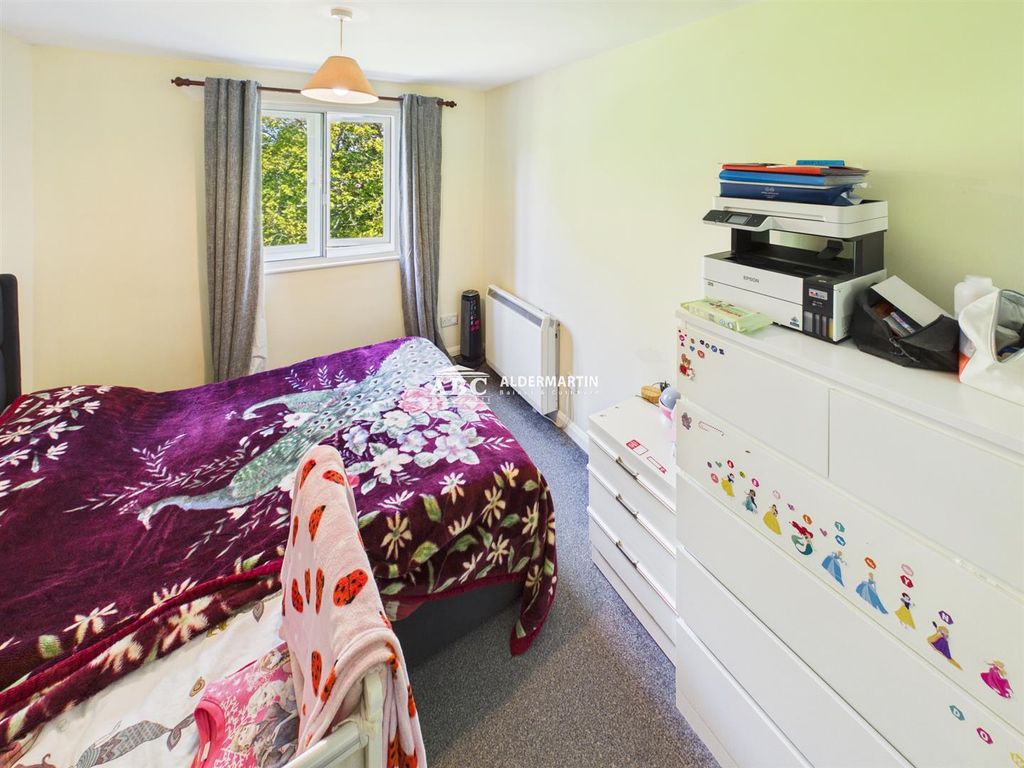 Property photo 2 of 8 Cam03215G0-Pr0108-Still011.Jpg