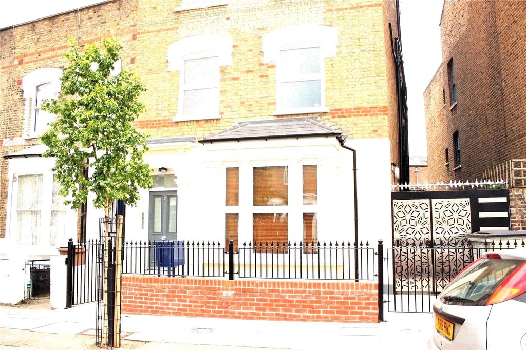 Property photo 1 of 4 Picture No. 12