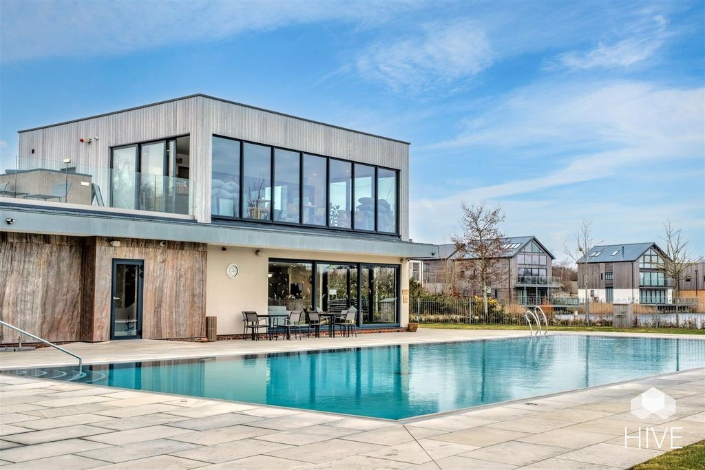 Property photo 1 of 33 Hurricane Spa - Heated Pool &amp; Sauna
