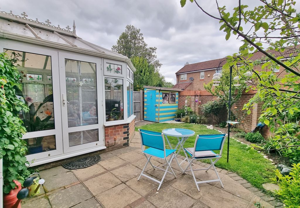 Property photo 2 of 16