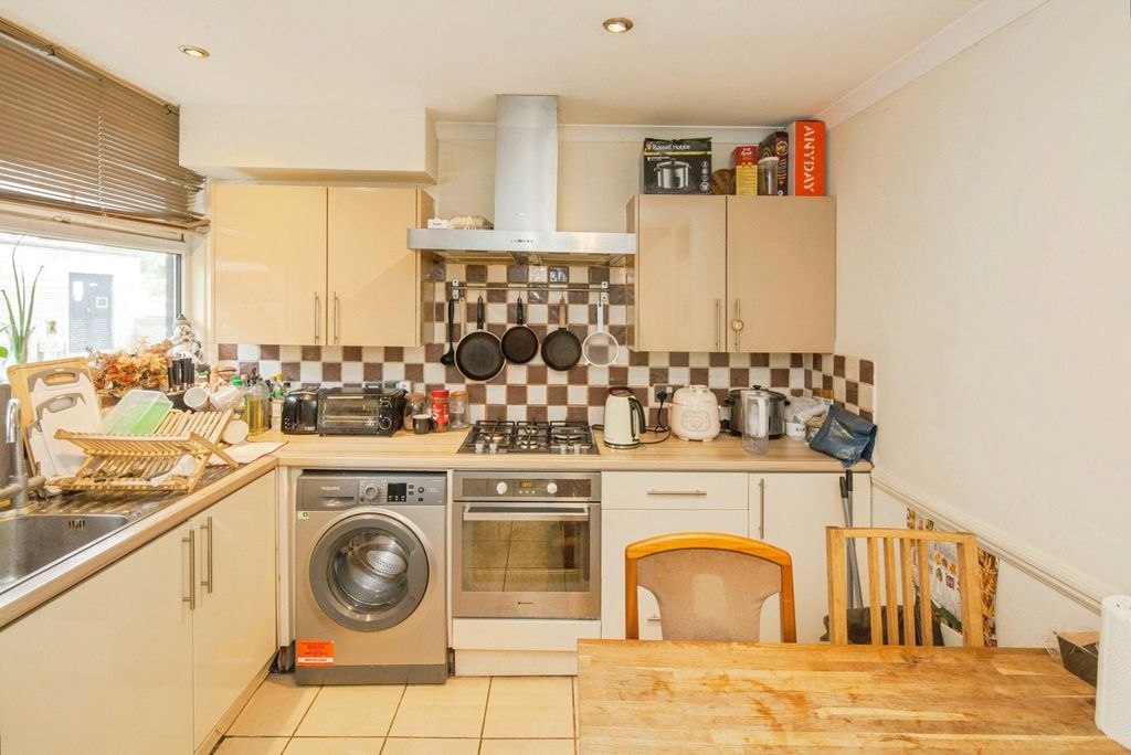 Property photo 1 of 17 Photo