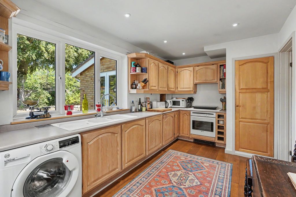 Property photo 2 of 15