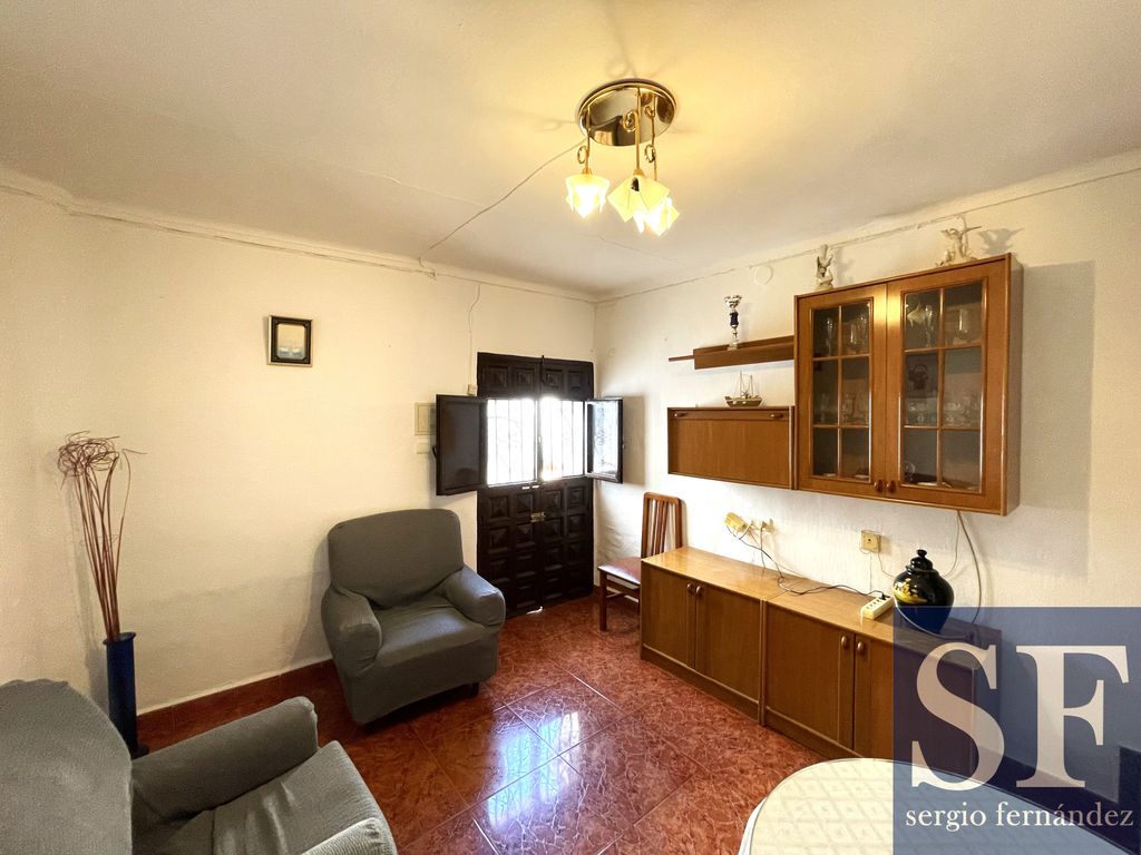 Property photo 3 of 20