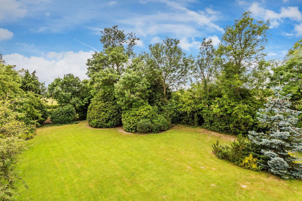 Property photo 3 of 20