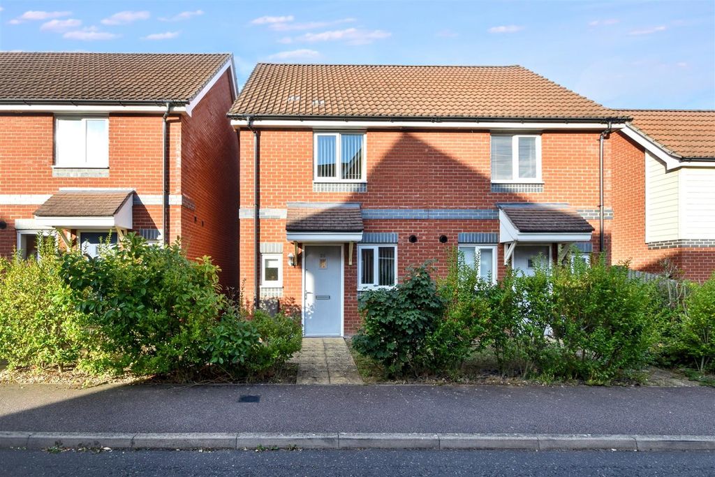 Property photo 1 of 12 12 (2).Jpg