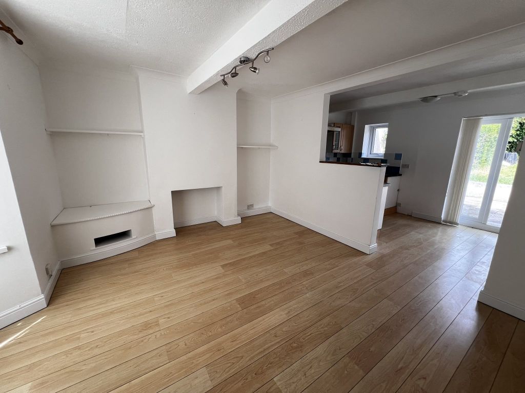 Property photo 3 of 11 Img_3290