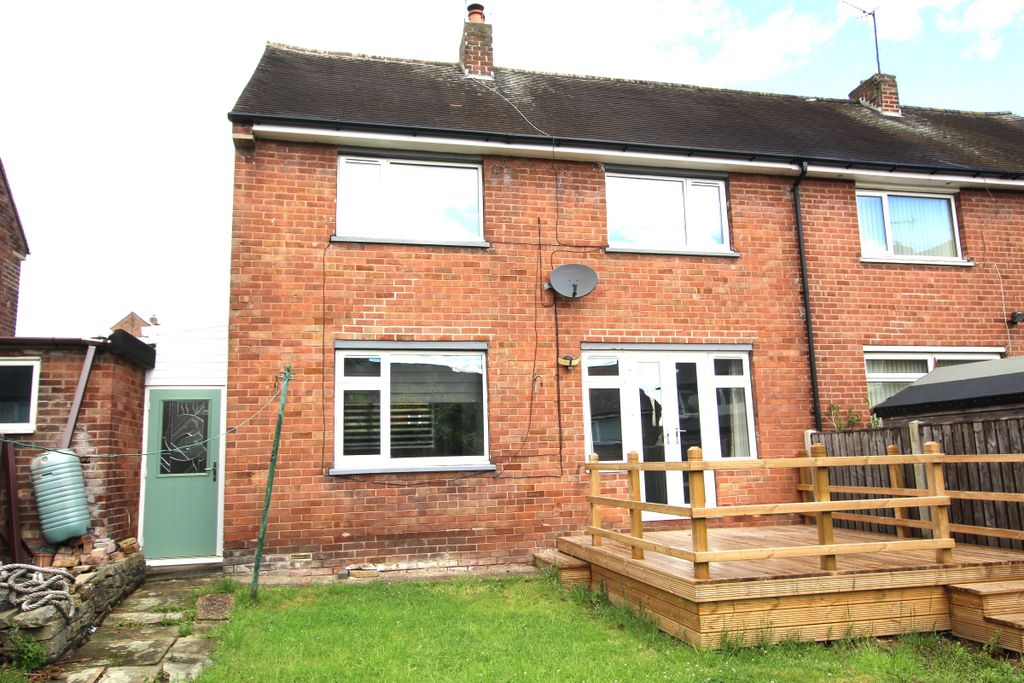 Property photo 3 of 27