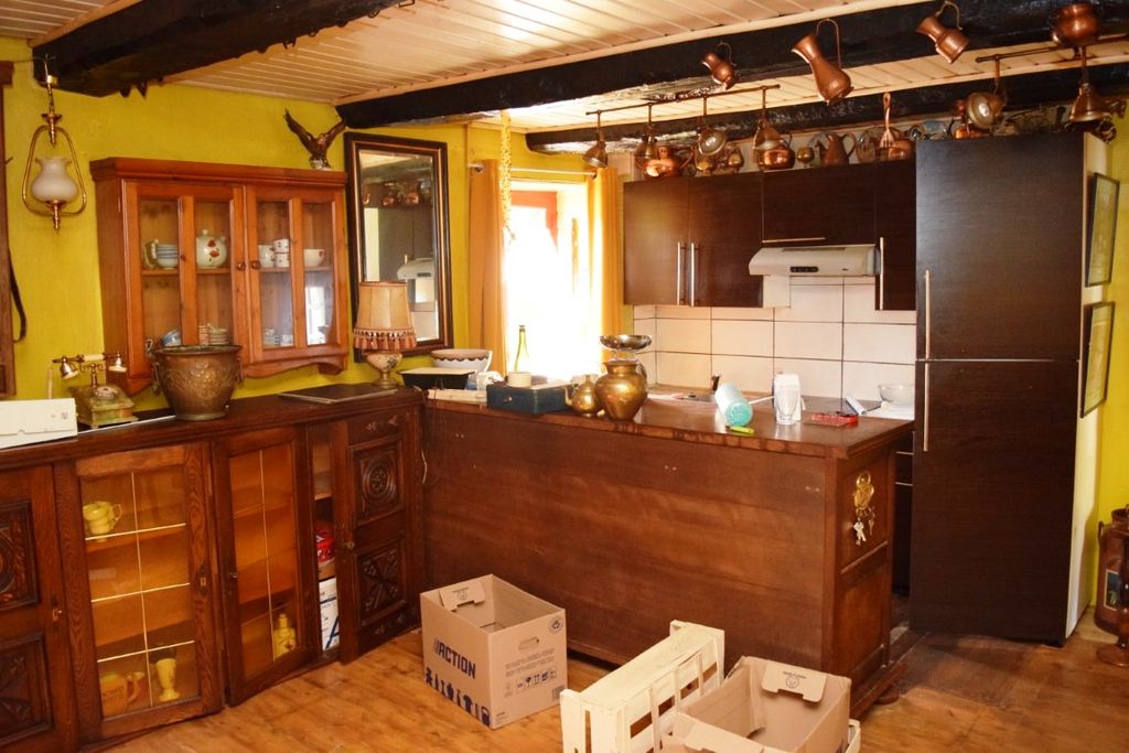 Property photo 3 of 9