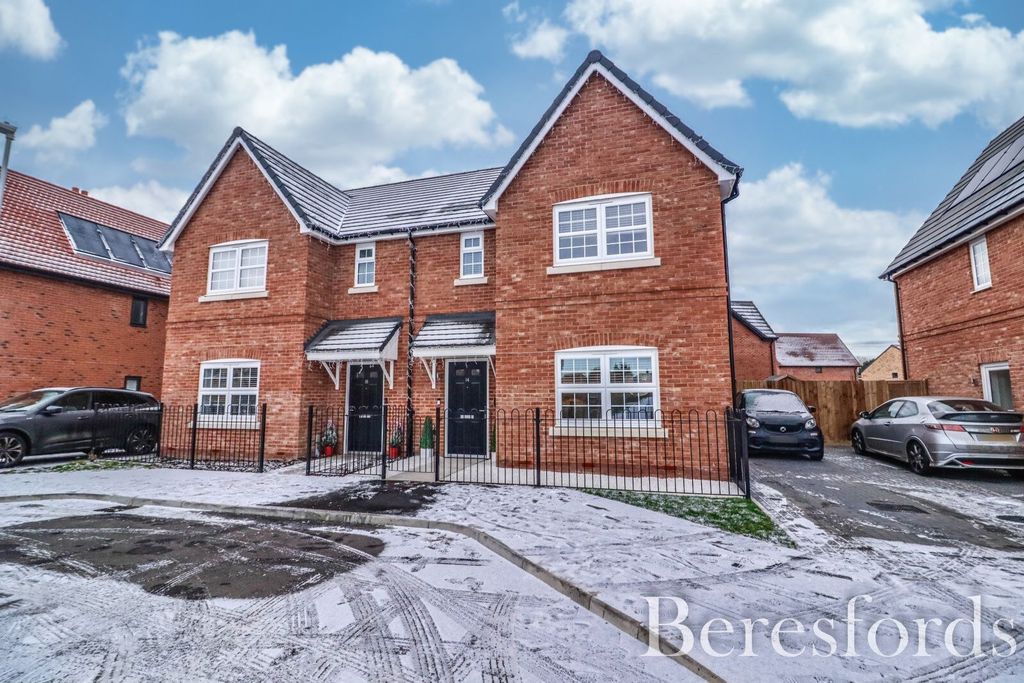 Property photo 1 of 25 Front