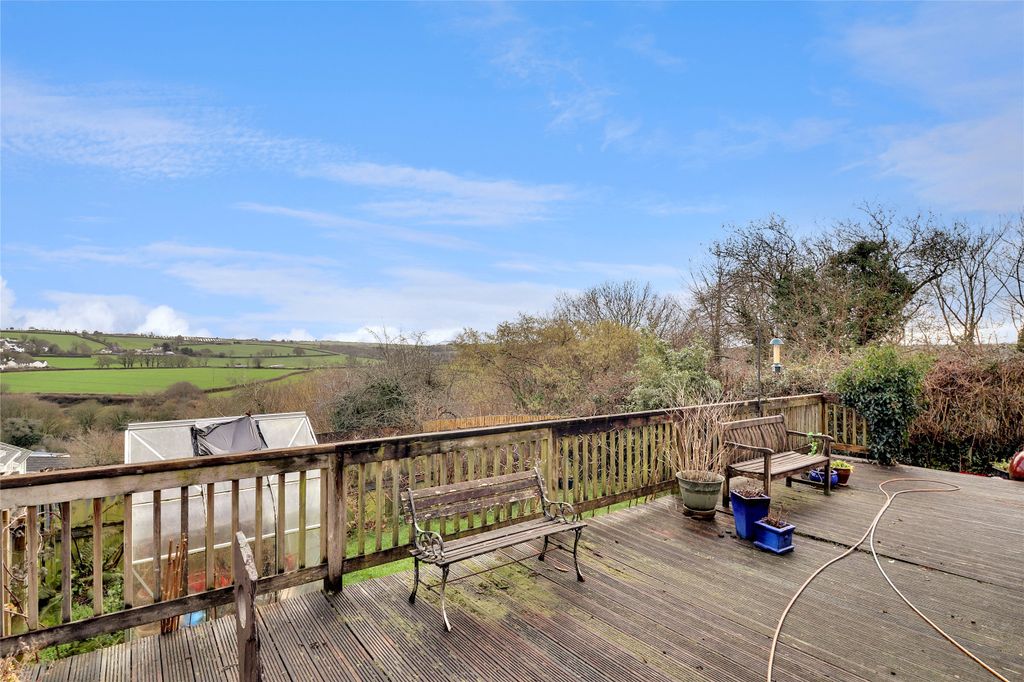 Property photo 3 of 20 3 - Picture No. 08