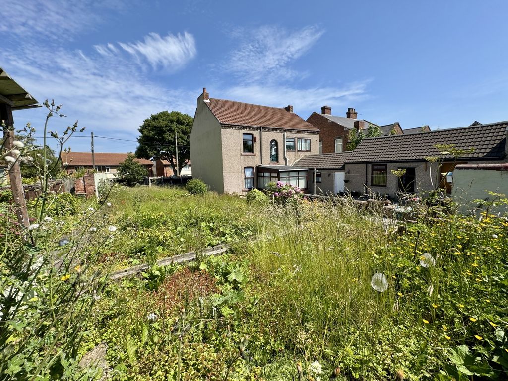 Property photo 3 of 39 Img_1337