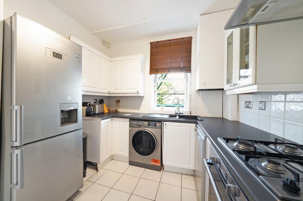Property photo 3 of 15 1 (3).Jpg