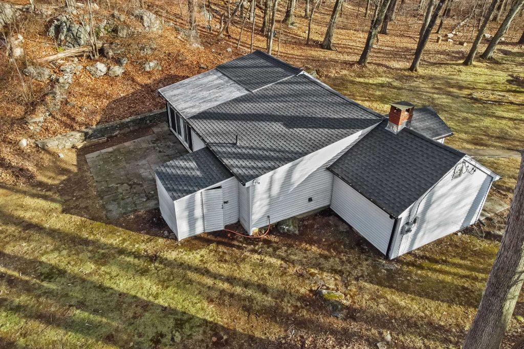 Property photo 2 of 27 <Alttext/>