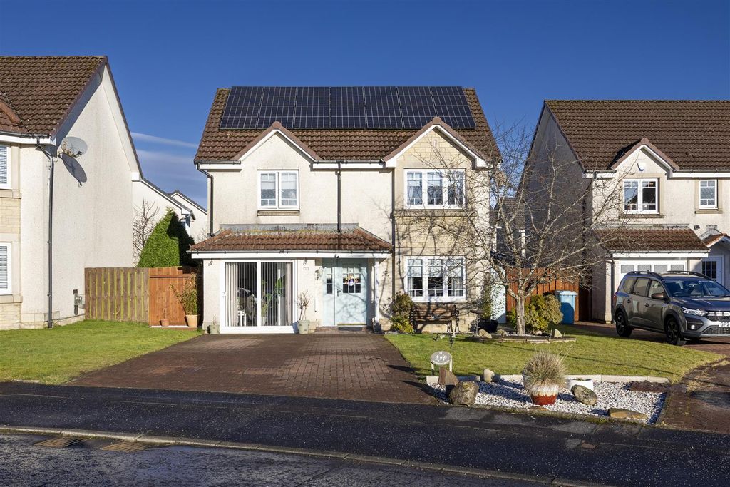 Property photo 1 of 32 18_Honeywell_Grove_Stepps_001.Jpg