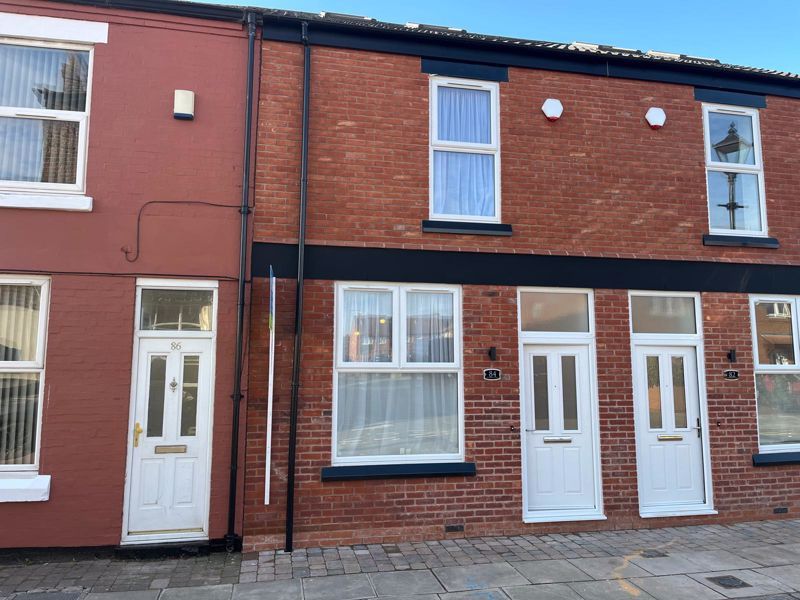 Property photo 1 of 7 Photo 7